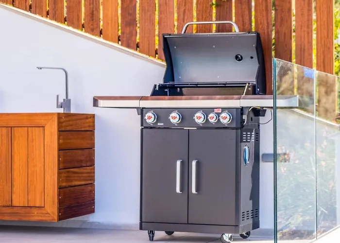 Above The Blue Willa Lefkáda