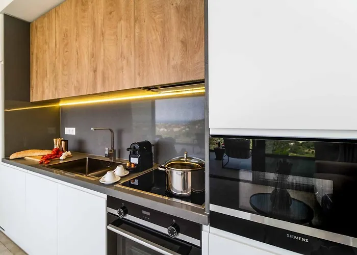 Above The Blue * Lefkáda