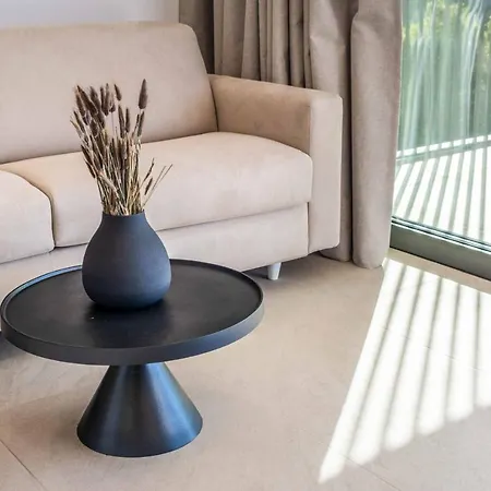 Above The Blue * Lefkáda